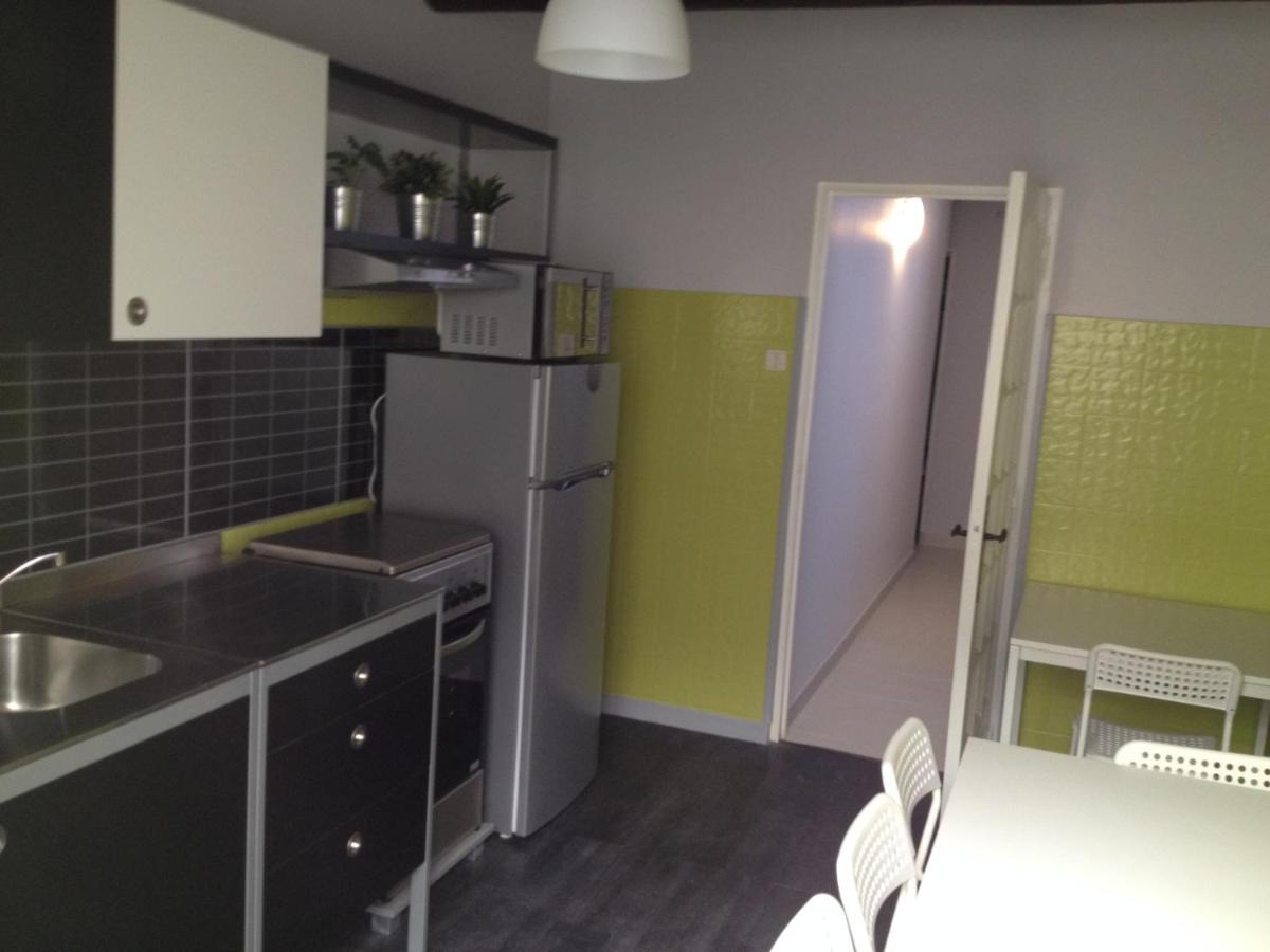 Le Grand Rouget Apartment Beaucaire  Exterior photo